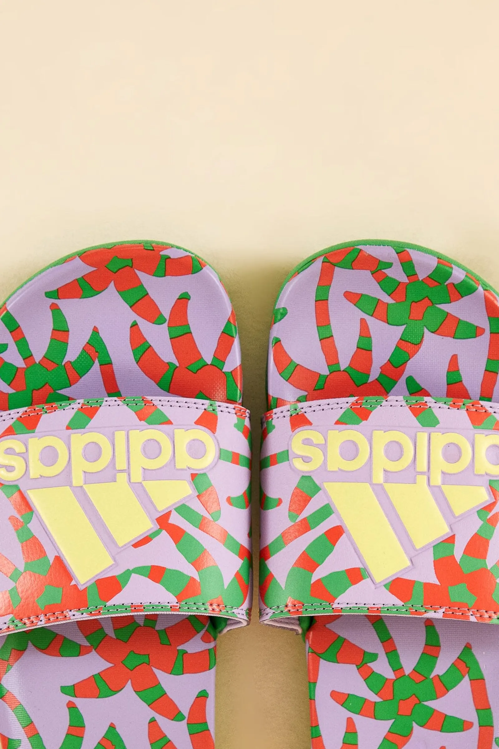 ADILETTE COMFORT FLASH LIME