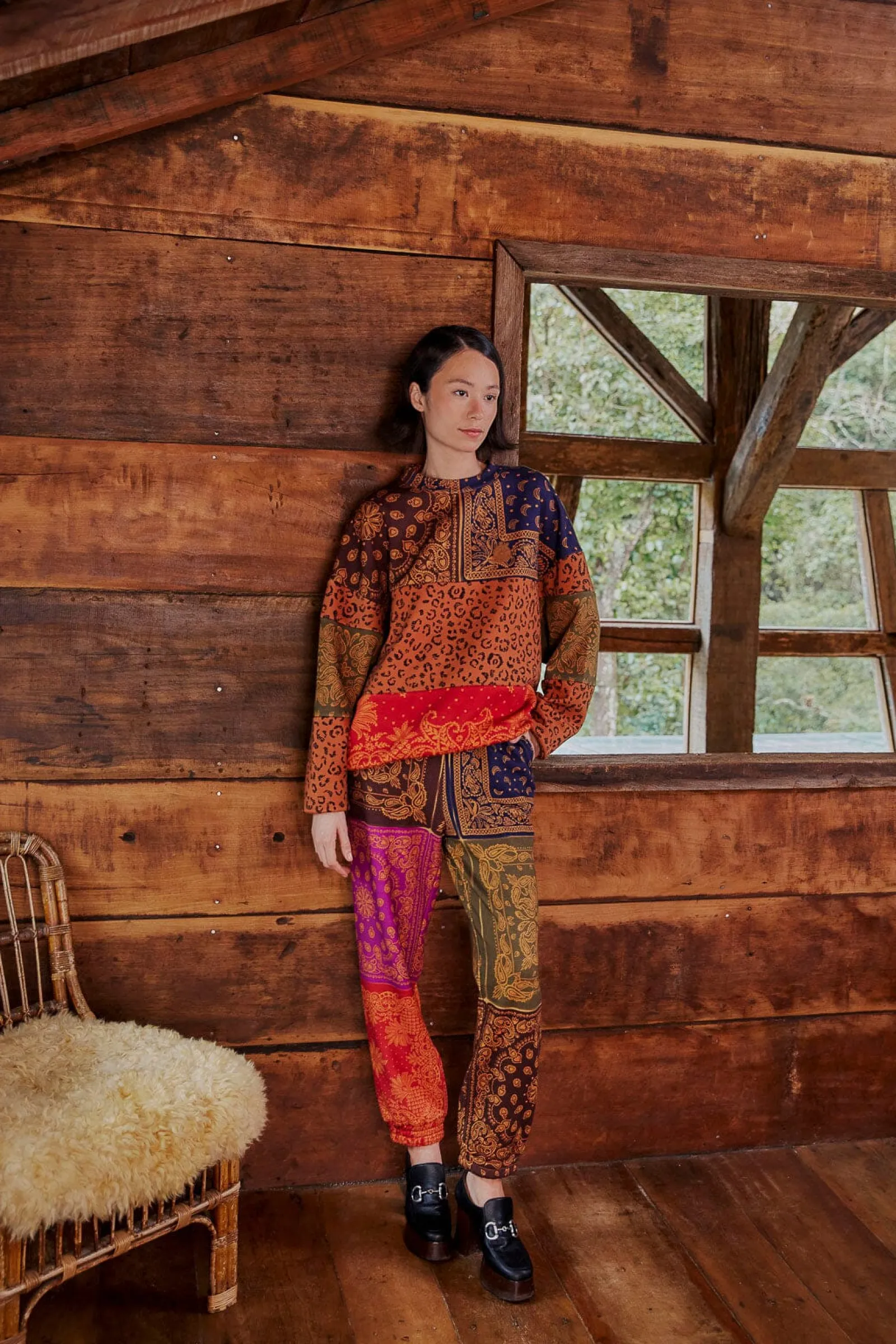 BLACK BANDANA DREAM SCARF SWEATPANTS