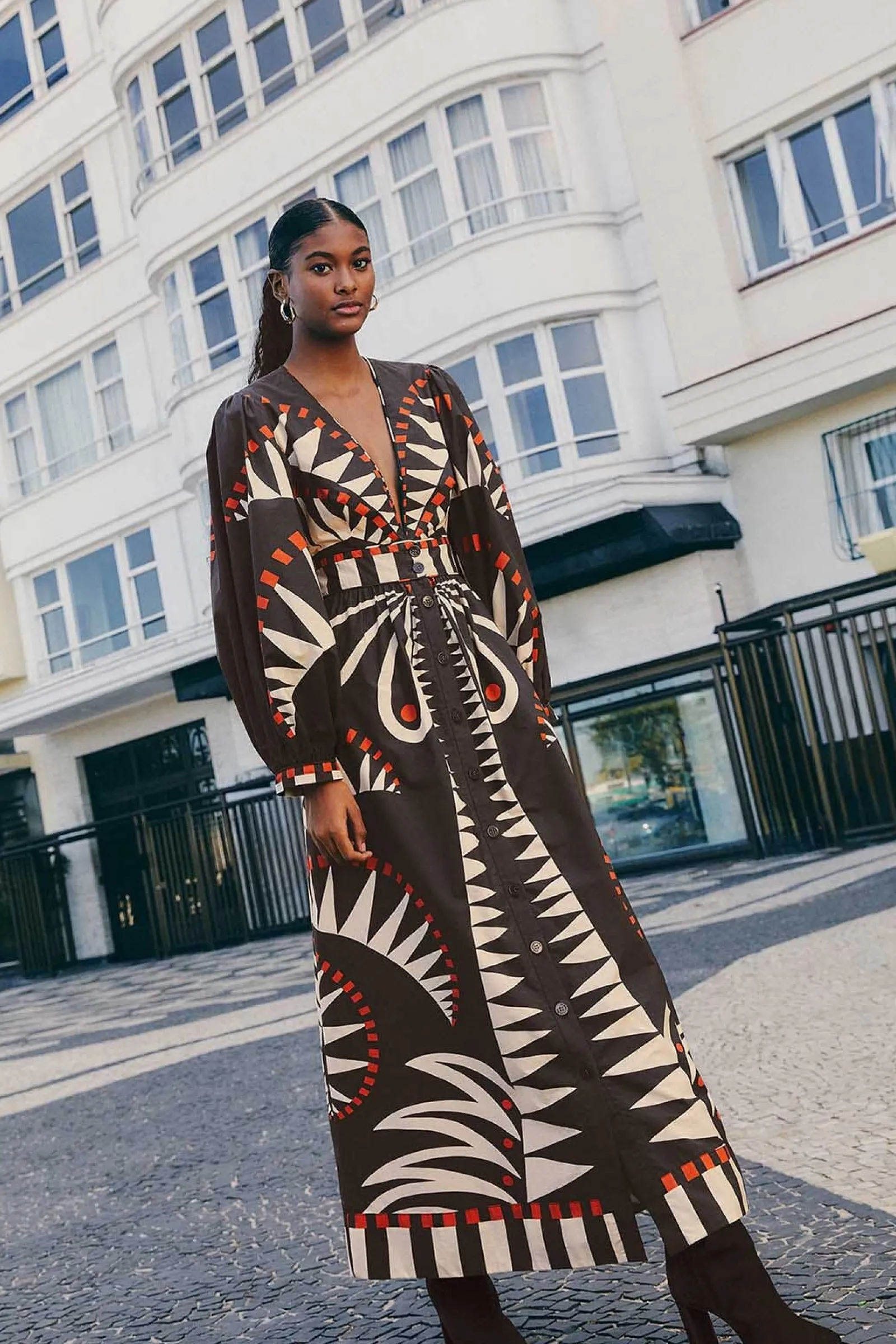 BLACK COCONUT GROVE PUFF SLEEVE MAXI DRESS