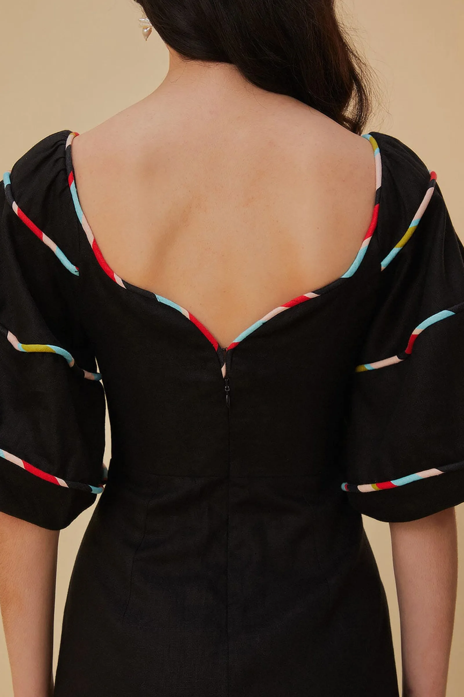  BLACK COLORED STRIPES SHORT SLEEVE MINI DRESS