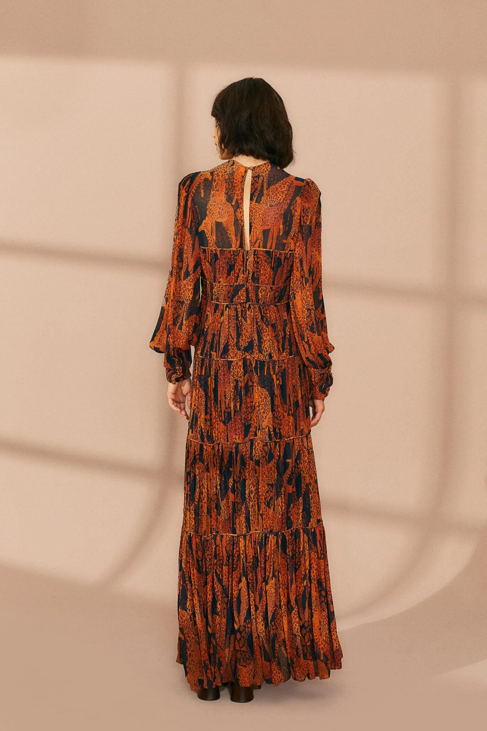 BLACK GIRAFFES PUFF SLEEVE MAXI DRESS