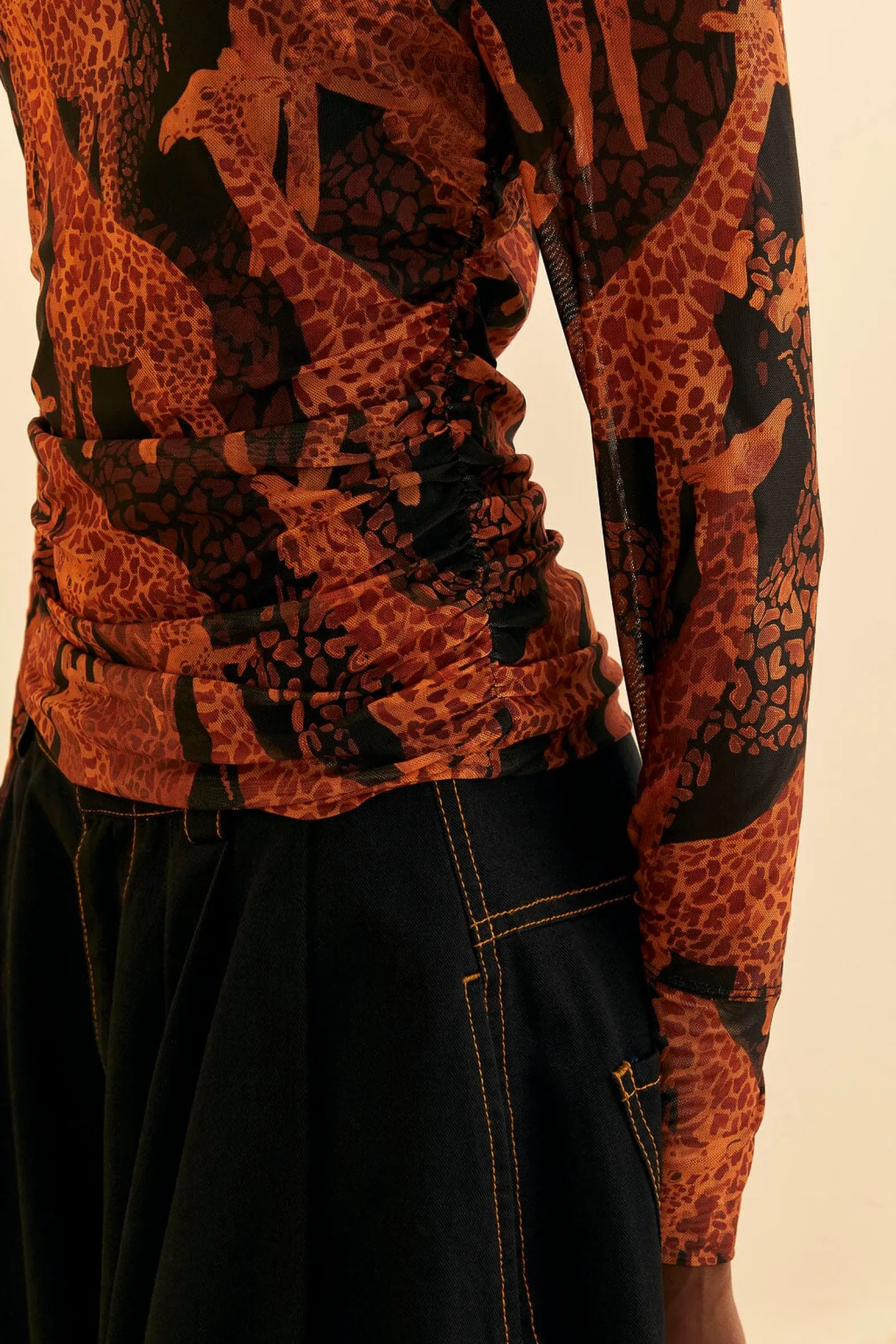 BLACK GIRAFFES TULLE BLOUSE