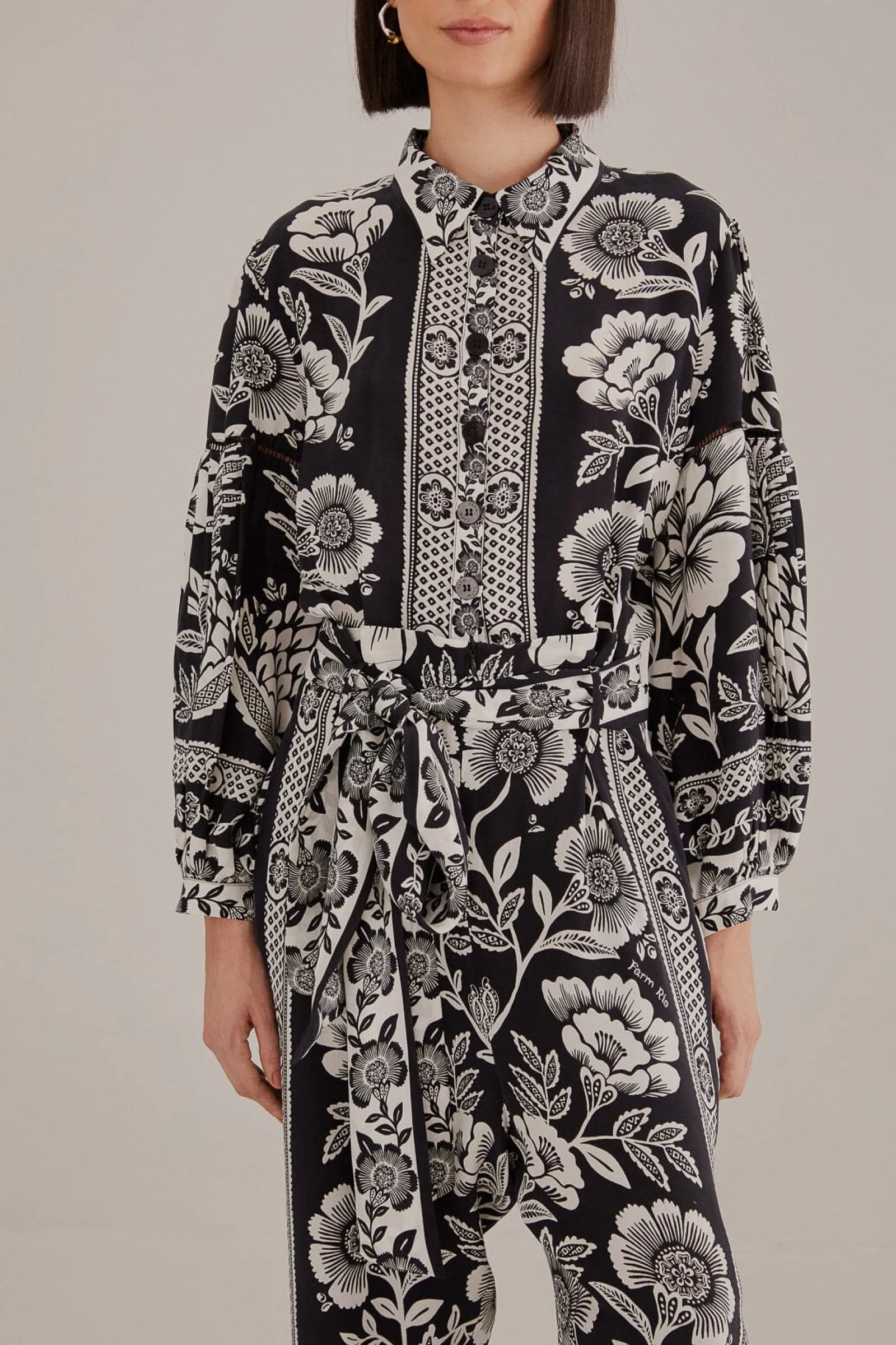 BLACK PINEAPPLE GARDEN JUMPSUIT