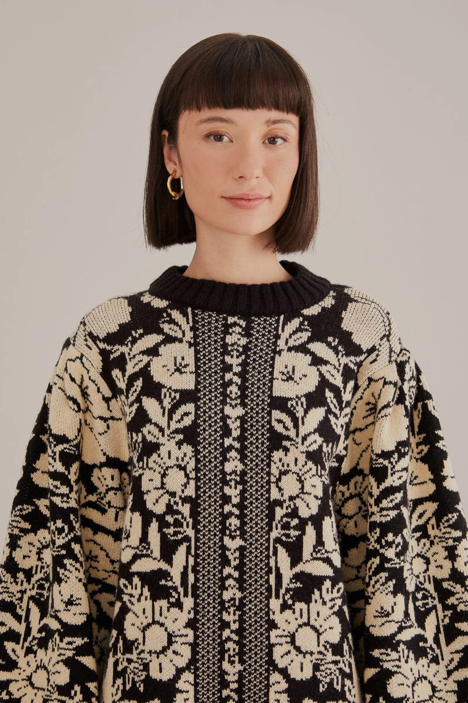 BLACK PINEAPPLE GARDEN MINI SWEATER DRESS