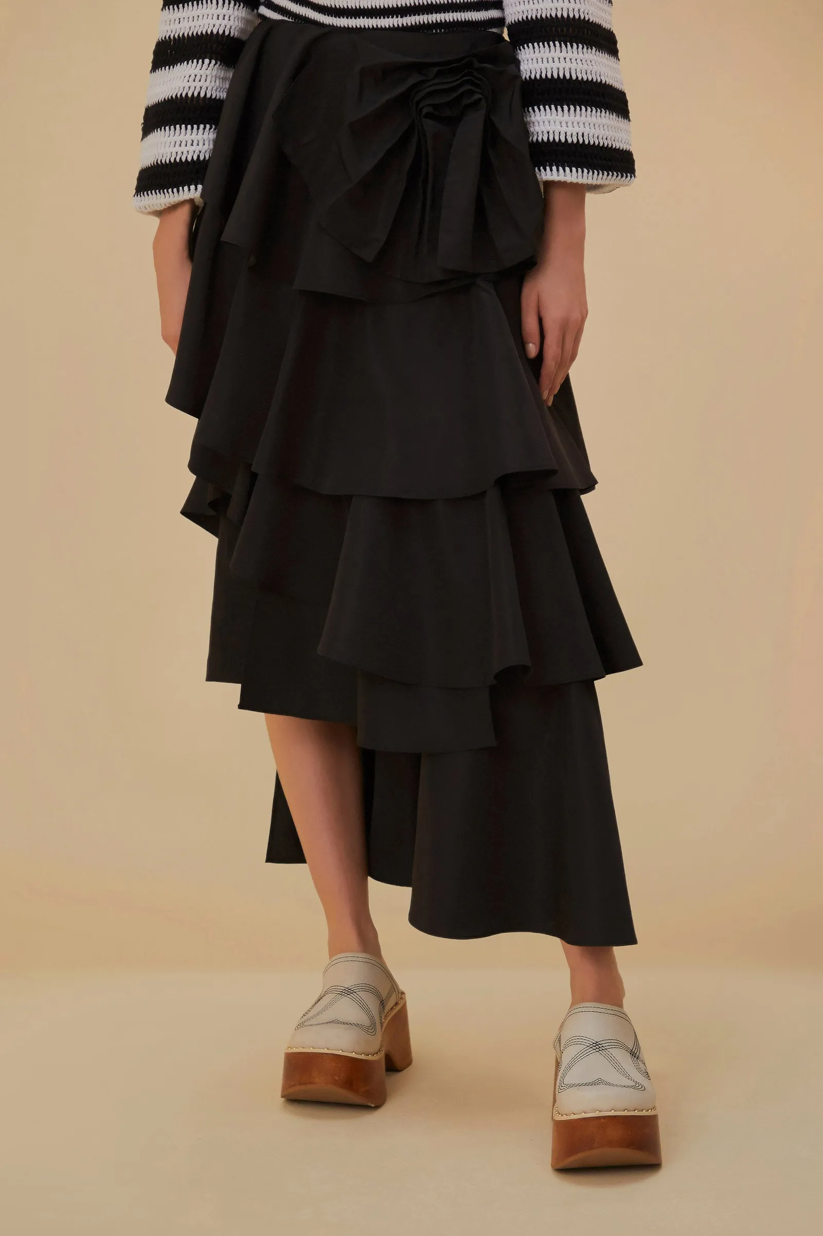 BLACK TIERED BOW DETAIL MAXI SKIRT