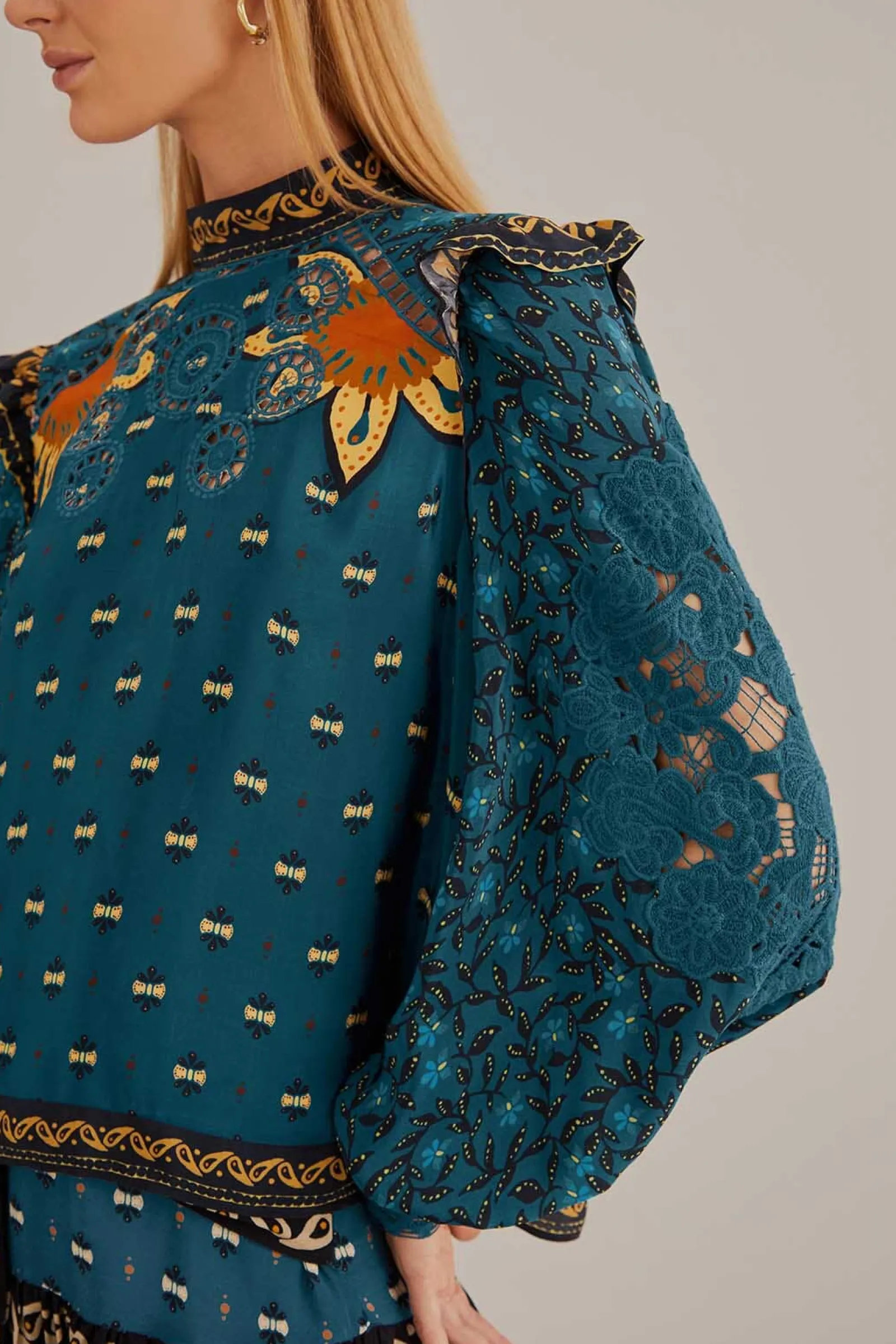 BLUE AINIKA CHILL LONG SLEEVE BLOUSE