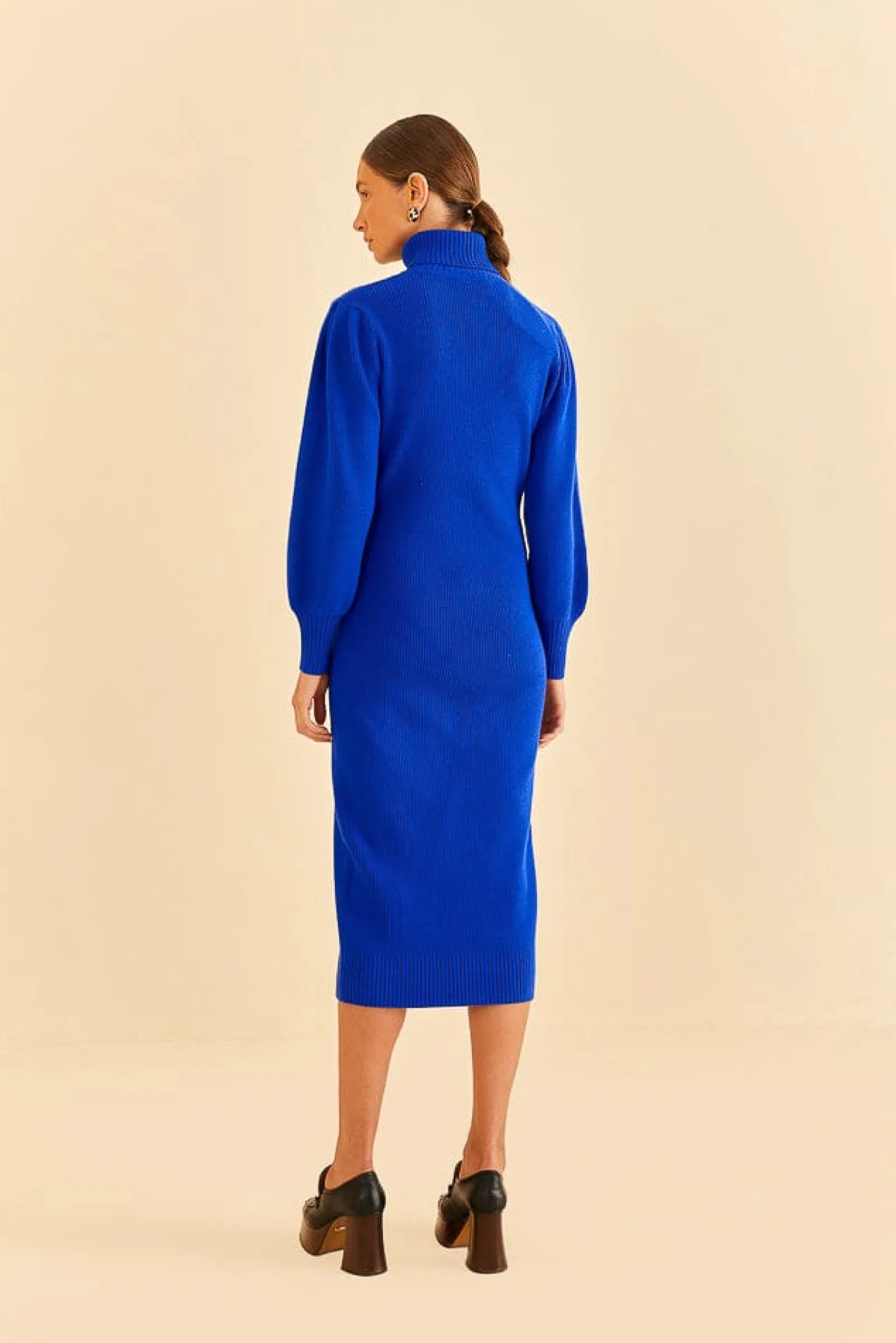 BLUE HEART NECKLINE KNIT DRESS