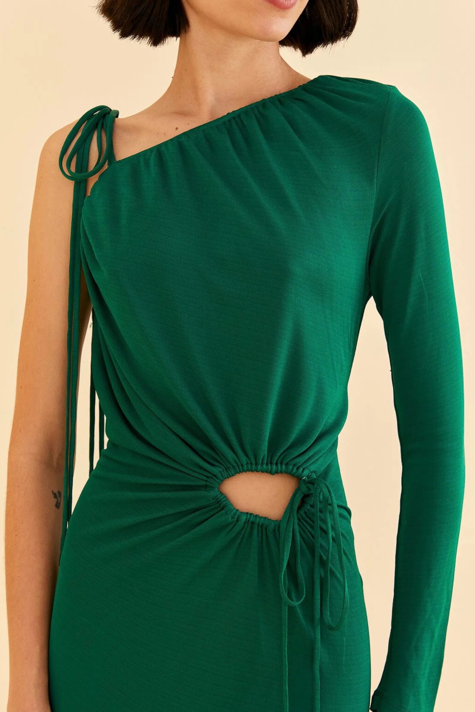 EMERALD ONE SHOULDER MIDI DRESS