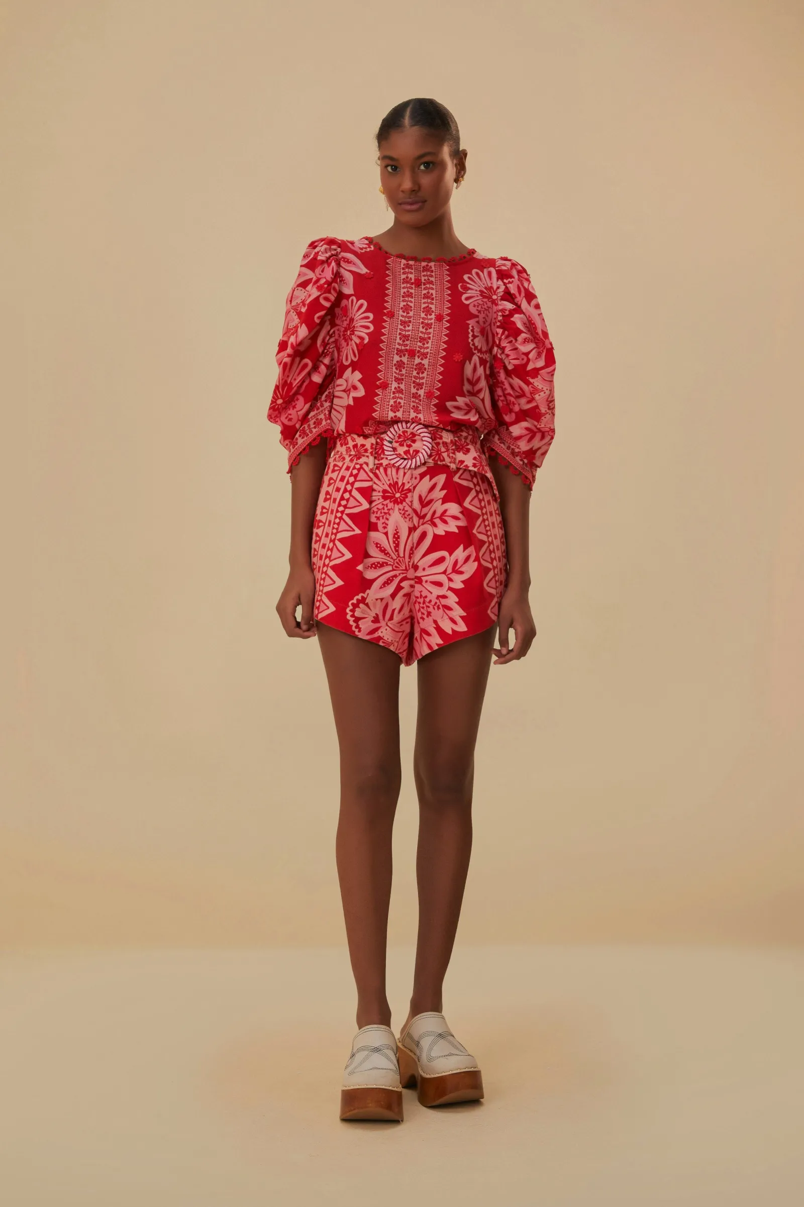  FLORA TAPESTRY RED SHORTS