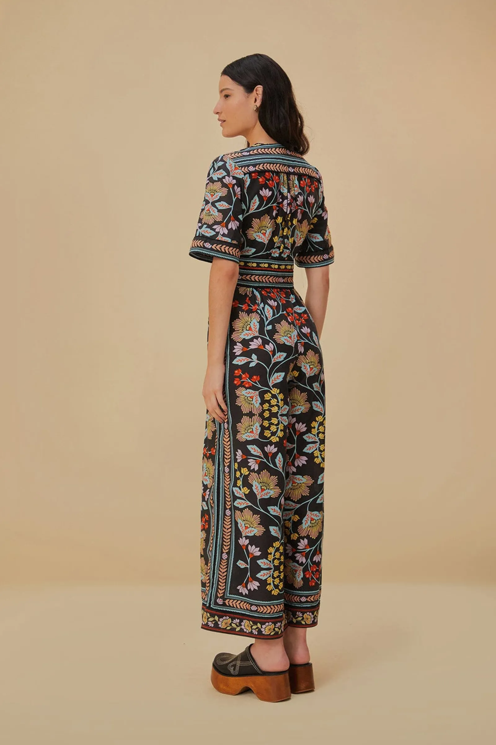 FLOWERY BLACK JUMPSUIT