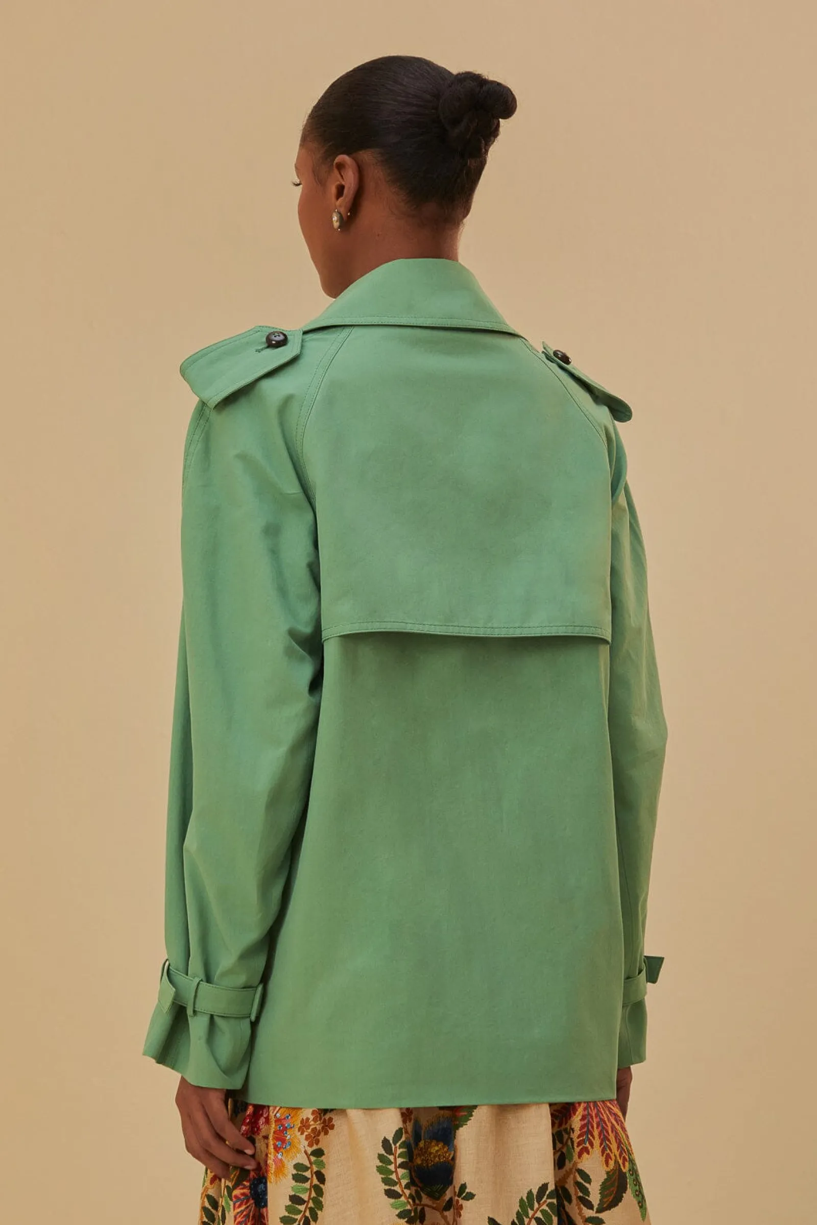 GREEN SHORT TRENCH COAT