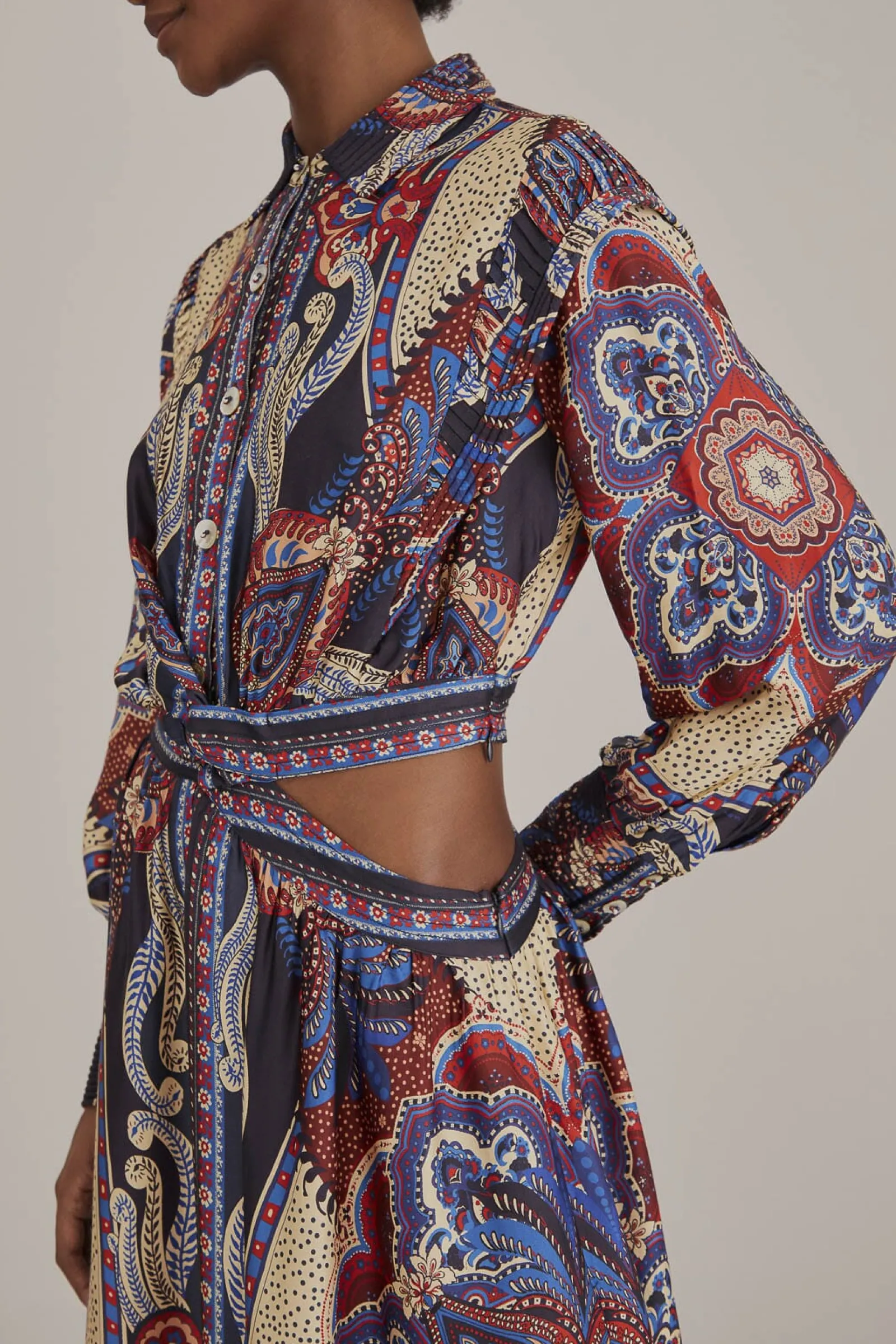 MULTICOLOR ENERGY SCARF CUT-OUT MAXI DRESS