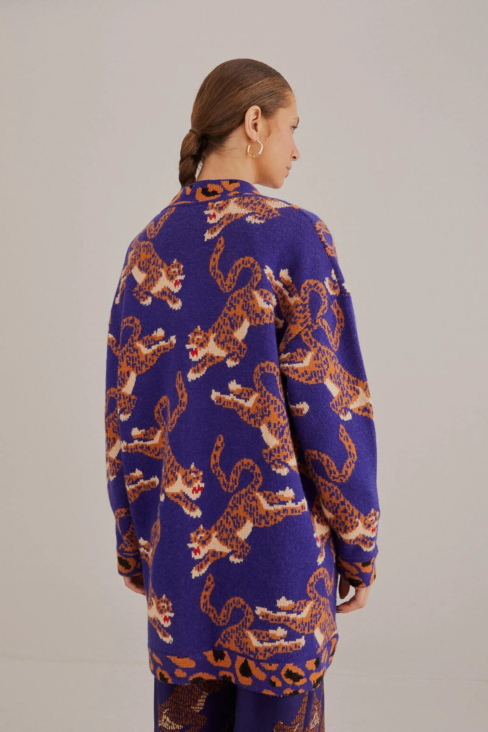 NAVY BLUE LEOPARDS KNIT CARDIGAN