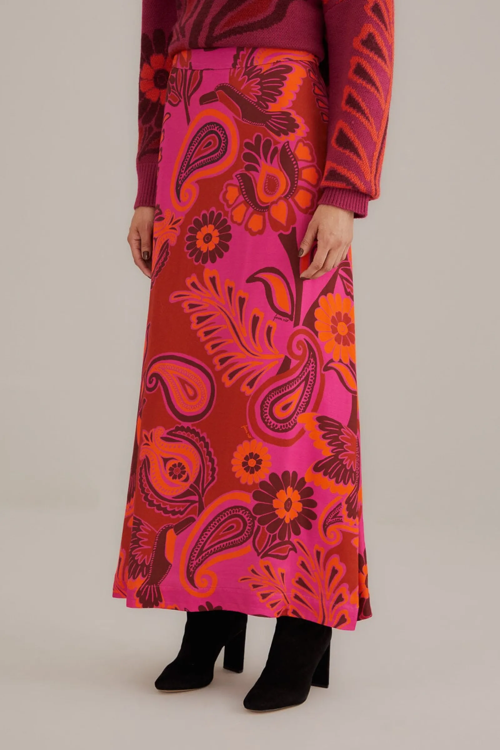 PINK BOLD FLORAL SATIN MAXI SKIRT