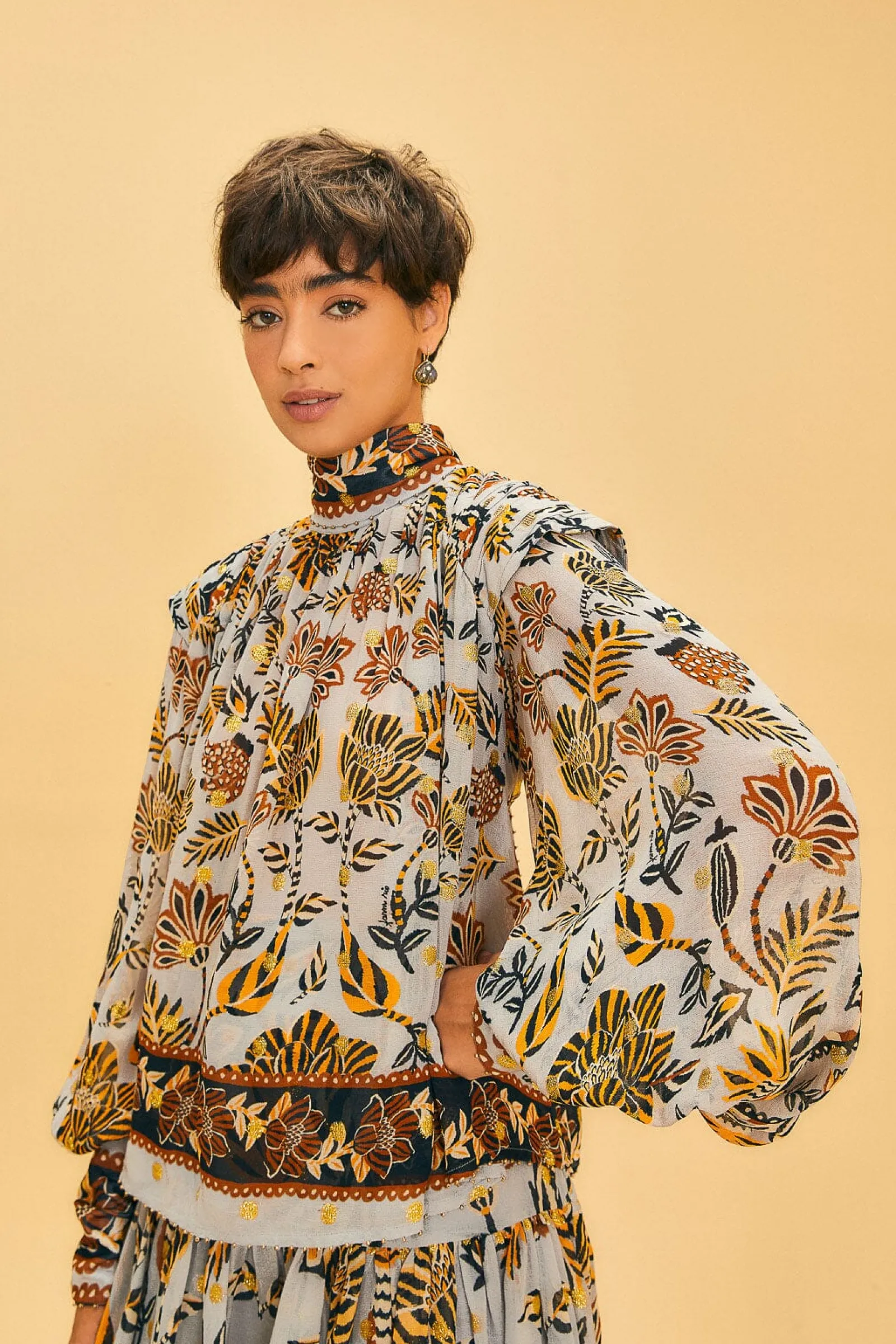  SILVER FLORAL TAPESTRY LONG SLEEVE BLOUSE