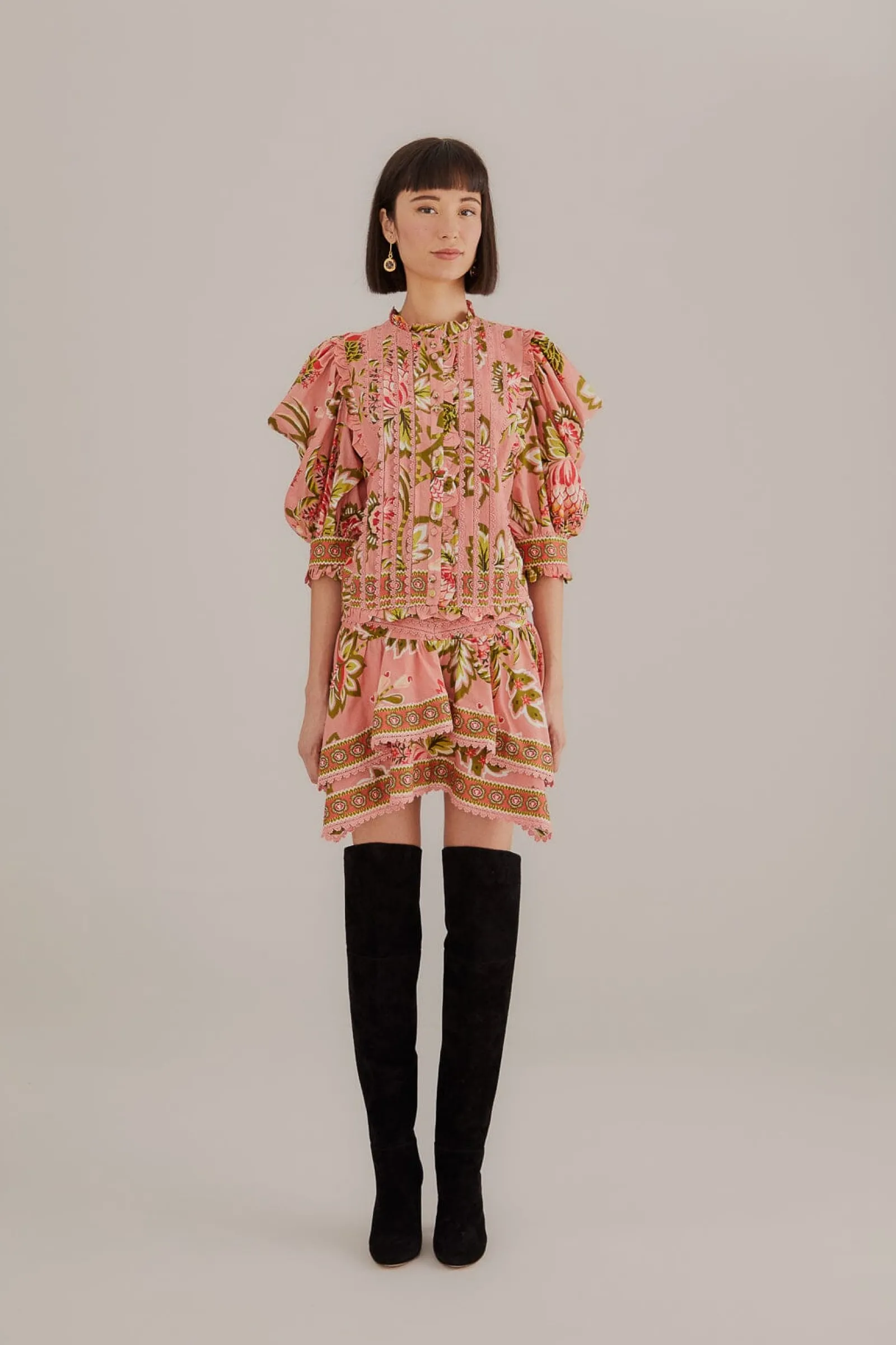  SOFT PINK AURA FLORAL MINI SKIRT