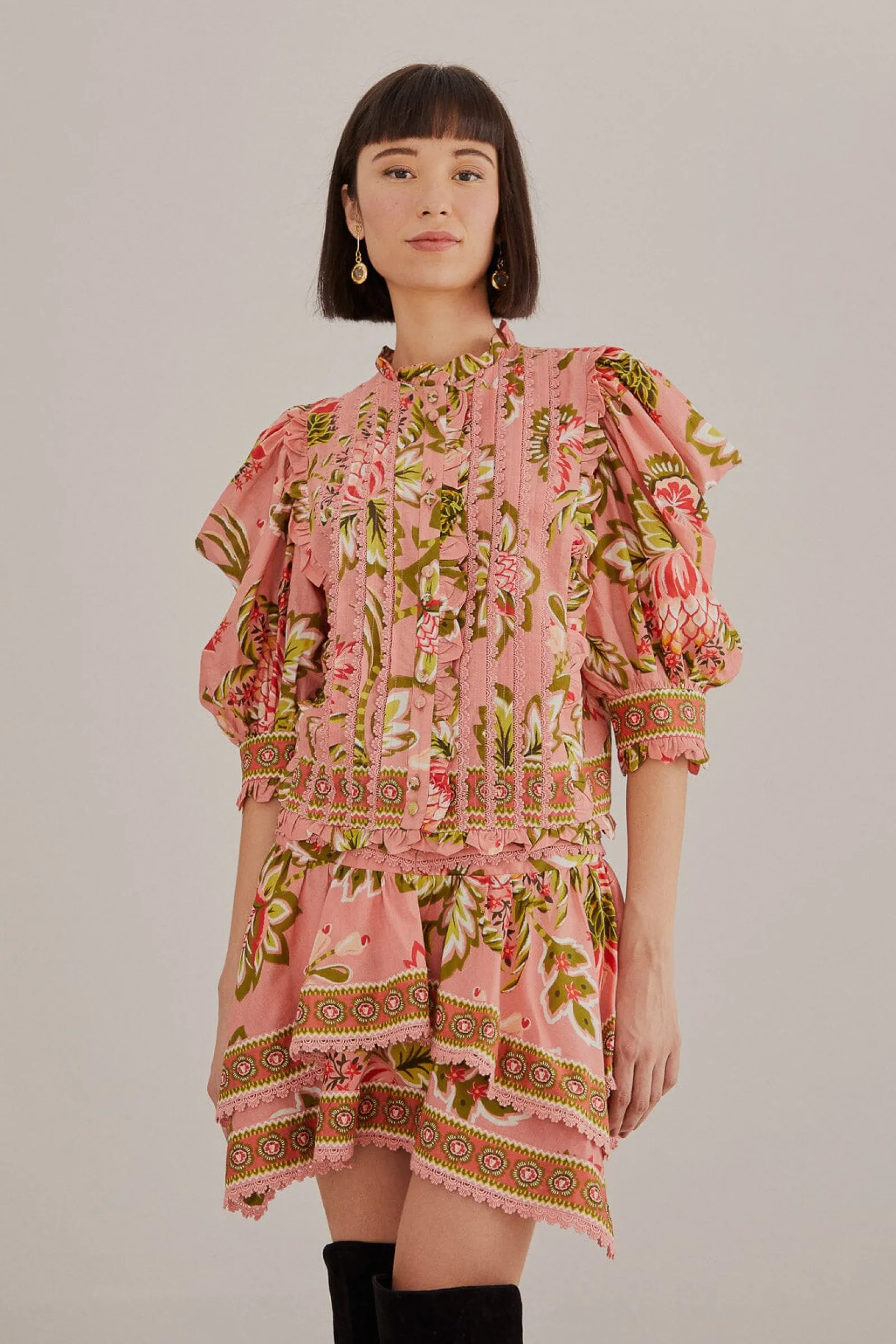 SOFT PINK AURA FLORAL MINI SKIRT