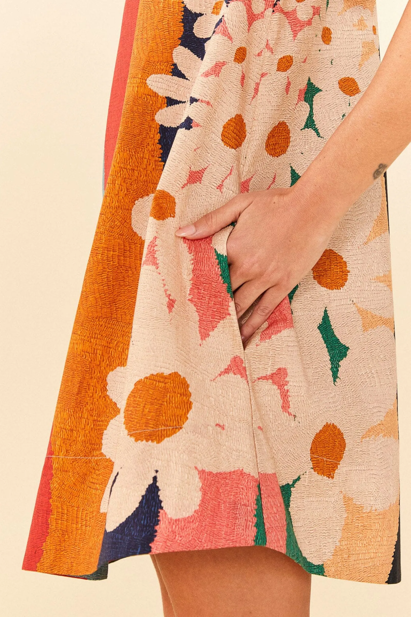 SUPER FUN DAISY ORGANIC COTTON MINI DRESS