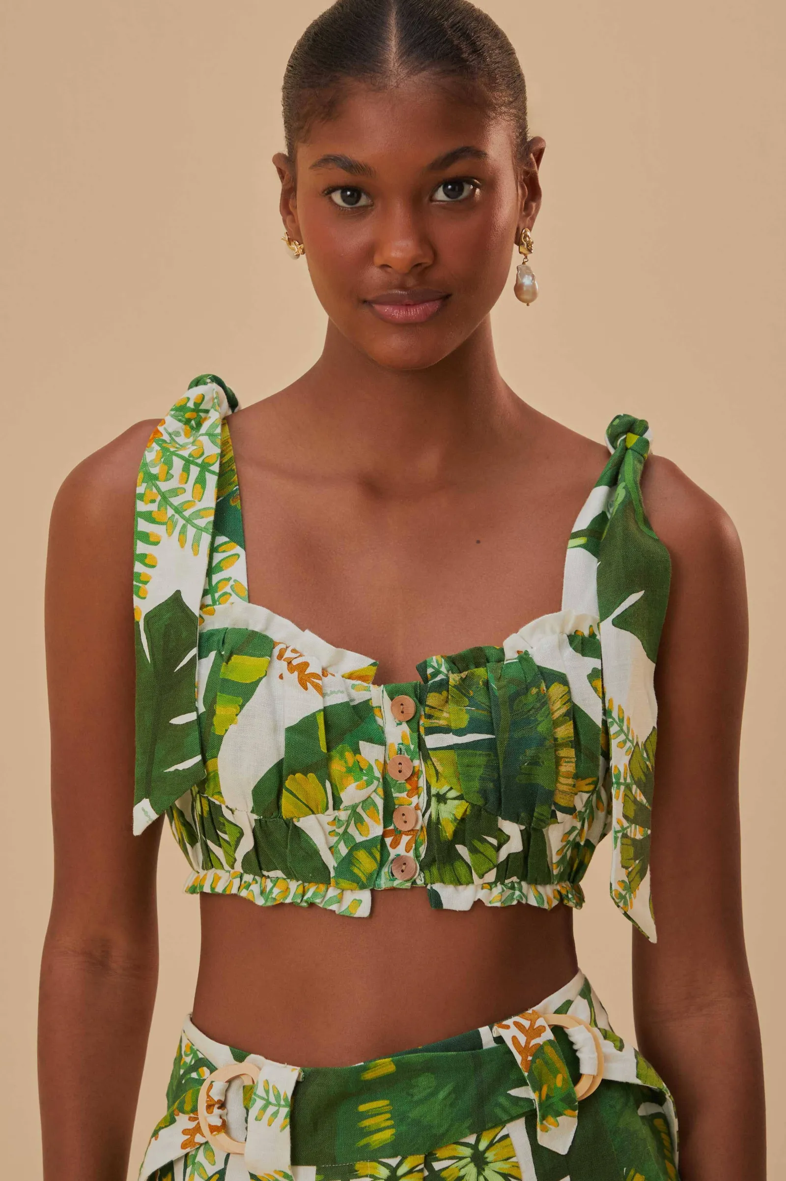  TROPICAL FOREST OFF-WHITE KNOT SLEEVELESS CROP TOP